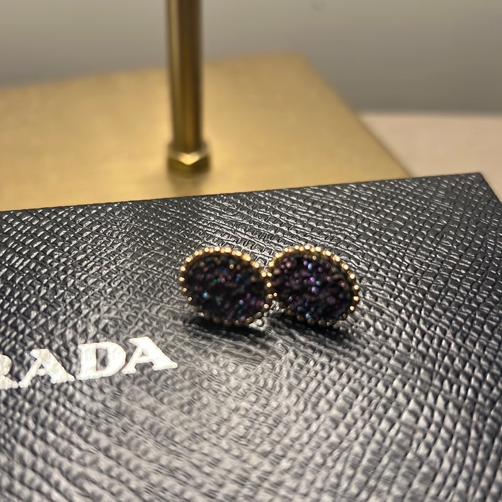 Midnight sparkle earring
